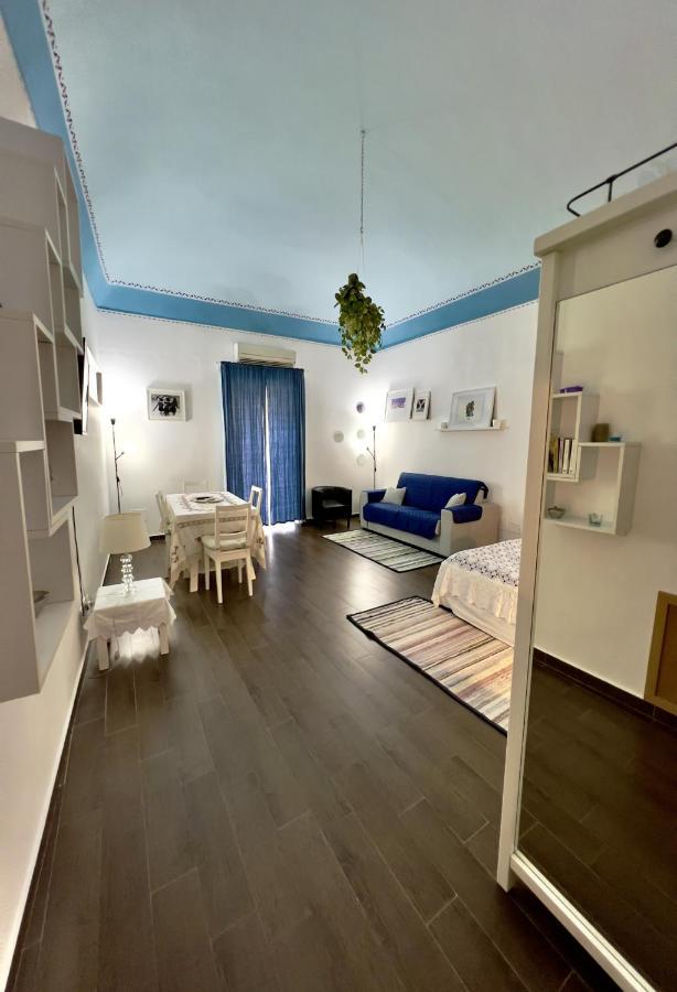 Porto Salvo Apartments - By Vacation Service Cefalu Room photo